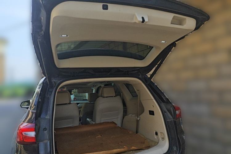 Used Buick Enclave 2020 28T All-Wheel Drive Avenir Trunk