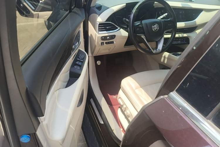 Used Buick Enclave 2020 28T All-Wheel Drive Avenir Driver Seat