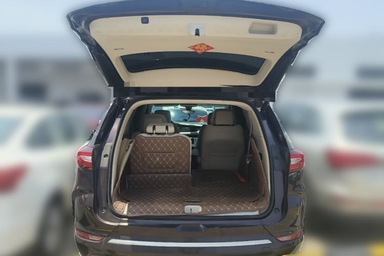 Used Buick Enclave 2020 28T All-Wheel Drive Avenir Trunk