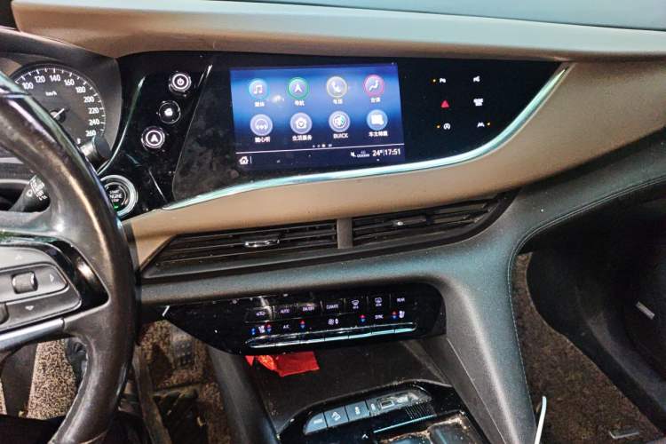 Used Buick Enclave 2020 28T Four-Wheel Drive Luxury Flagship Edition Audio And AC Panel