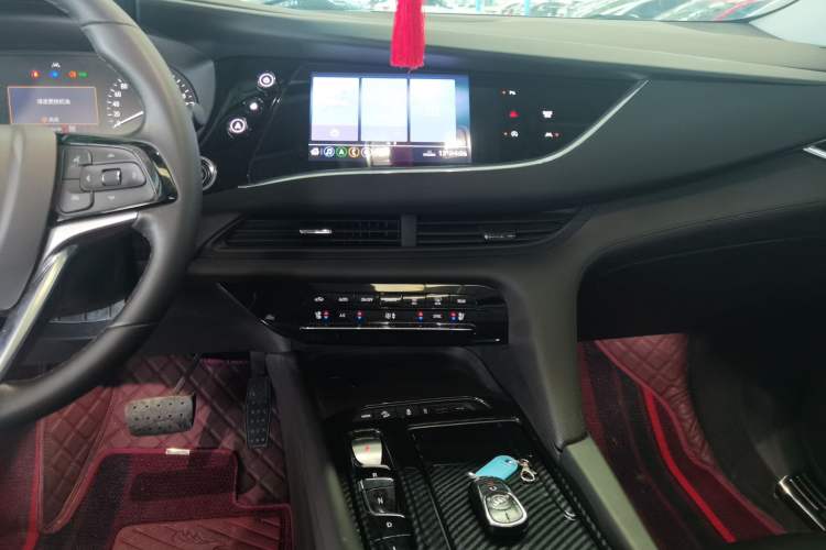Used Buick Enclave 2020 28T Four-Wheel Drive Prestige Version Audio And AC Panel