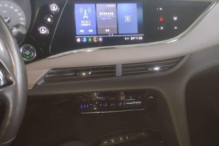 Used Buick Enclave 2020 28T Four-Wheel Drive Flagship Version Audio And AC Panel