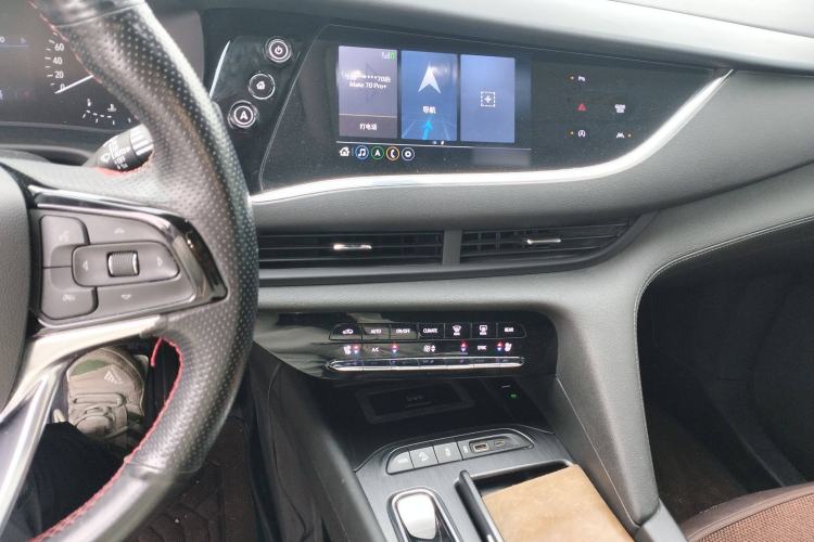 Used Buick Enclave 2020 28T Four-Wheel Drive Prestige Version Audio And AC Panel
