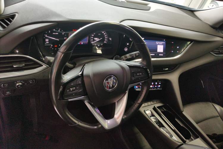 Used Buick Enclave 2020 28T Four-Wheel Drive Prestige Version Center Console