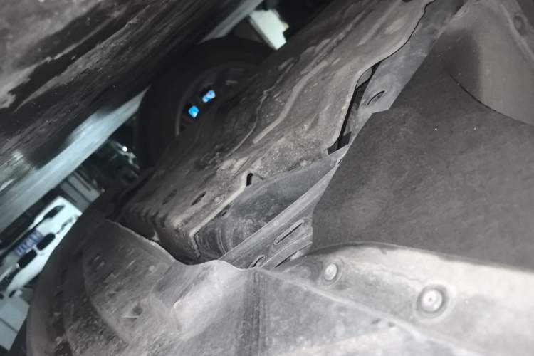 Used Buick Enclave 2020 28T Four-Wheel Drive Luxury Flagship Edition Chassis Front