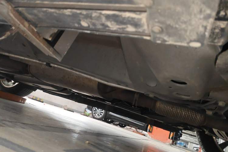 Used Buick Enclave 2020 28T Four-Wheel Drive Luxury Flagship Edition Chassis Front Right