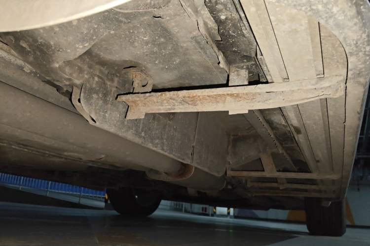 Used Buick Enclave 2020 28T Four-Wheel Drive Luxury Flagship Edition Chassis Rear Right