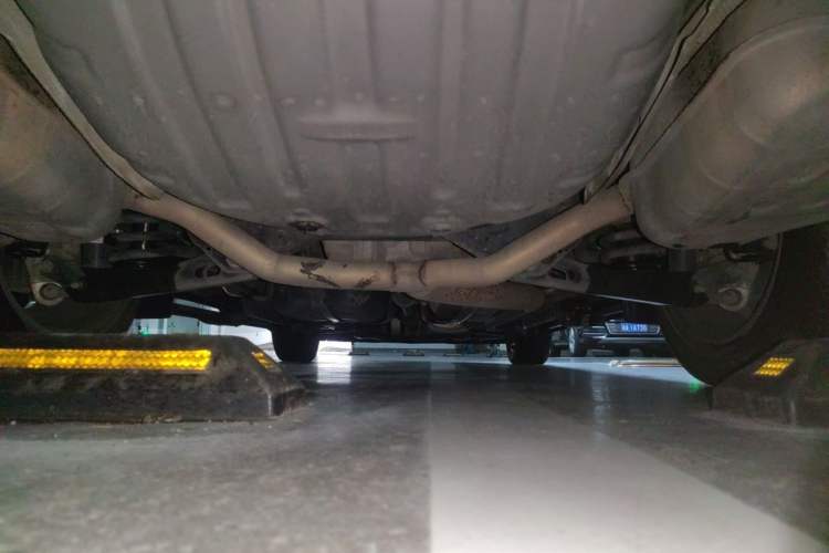Used Buick Enclave 2020 28T Four-Wheel Drive Flagship Version Chassis Rear
