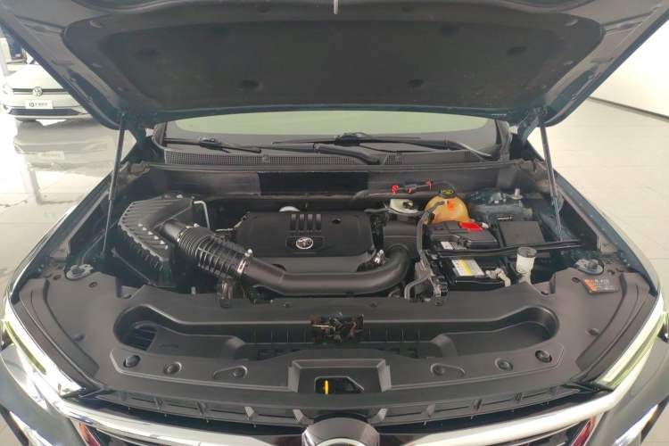 Used Buick Enclave 2020 28T Four-Wheel Drive Luxury Flagship Edition Engine Bay