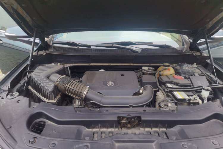 Used Buick Enclave 2020 28T Four-Wheel Drive Luxury Flagship Edition Engine Bay