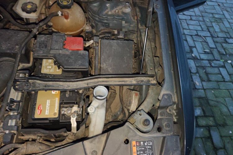 Used Buick Enclave 2020 28T Four-Wheel Drive Luxury Flagship Edition Engine Bay Left