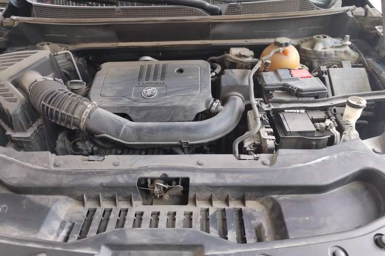 Used Buick Enclave 2020 28T Four-Wheel Drive Prestige Version Engine Bay