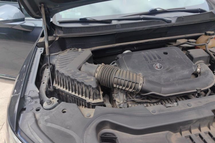 Used Buick Enclave 2020 28T Two-Wheel Drive Prestige Version Engine Bay Right
