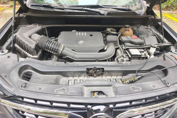 Used Buick Enclave 2020 28T Four-Wheel Drive Luxury Flagship Edition Engine Bay