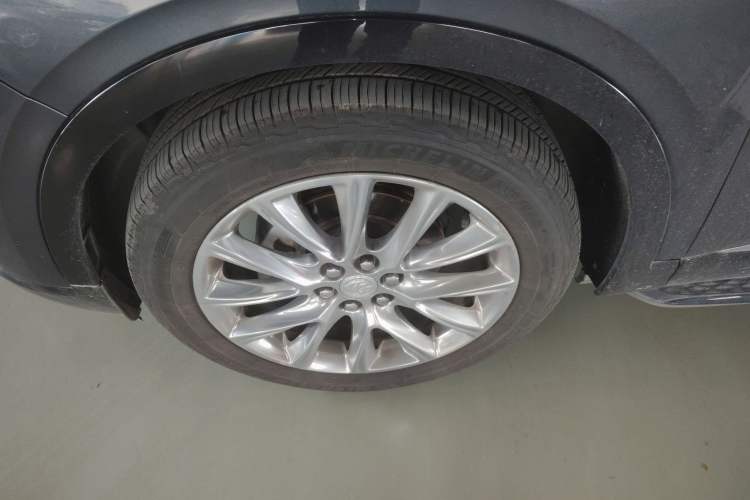 Used Buick Enclave 2020 28T Four-Wheel Drive Flagship Version Exterior 4