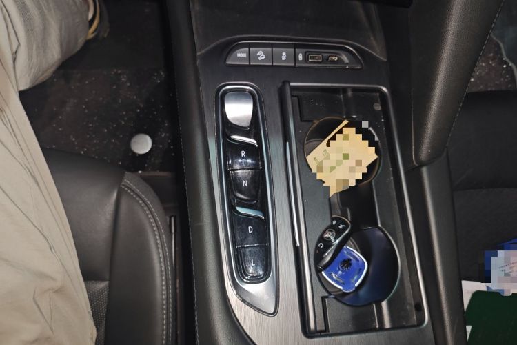 Used Buick Enclave 2020 28T Four-Wheel Drive Prestige Version Gear Lever