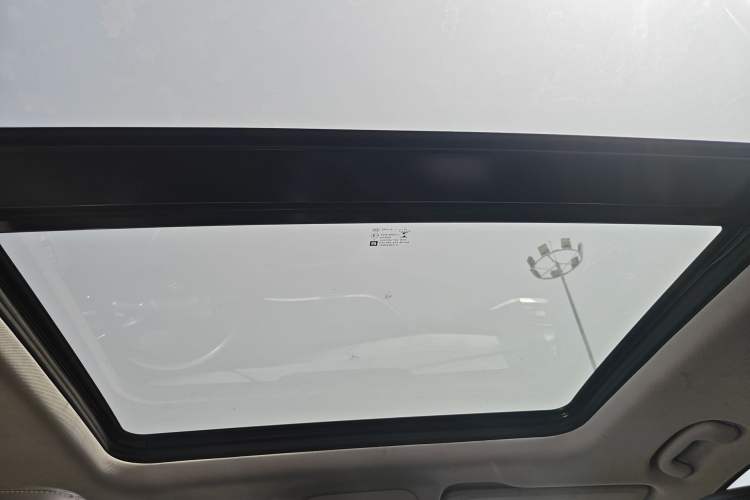 Used Buick Enclave 2020 28T Two-Wheel Drive Prestige Version Headliner