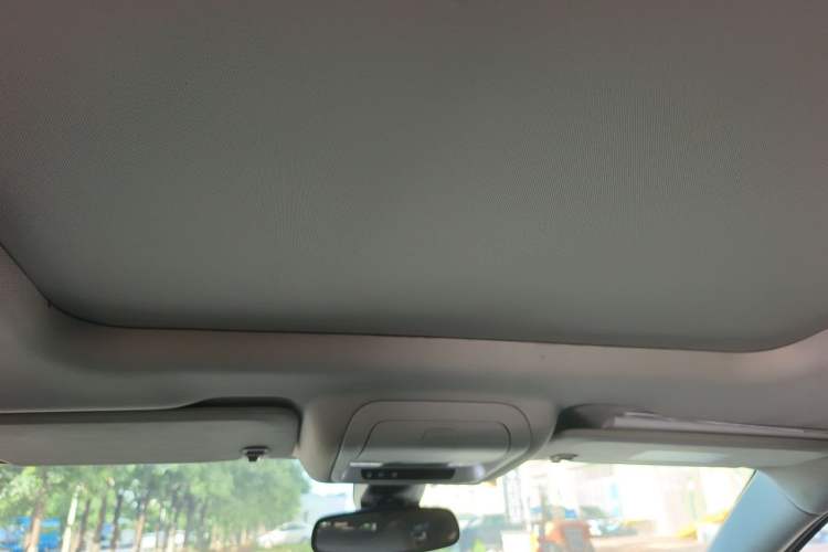 Used Buick Enclave 2020 28T Two-Wheel Drive Prestige Version Headliner