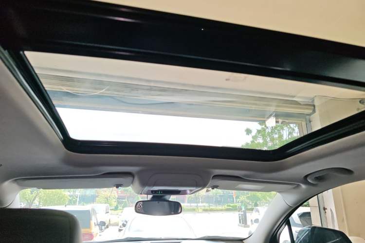 Used Buick Enclave 2020 28T Two-Wheel Drive Prestige Version Headliner
