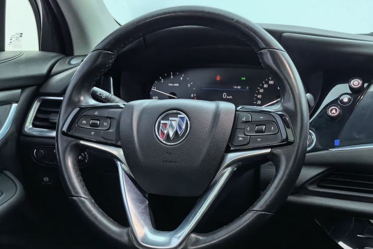 Used Buick Enclave 2020 28T Two-Wheel Drive Luxury Version Interior 4