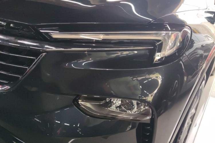 Used Buick Enclave 2020 28T Two-Wheel Drive Luxury Version Left Front Headlight
