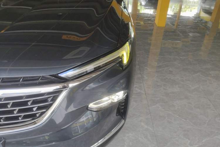 Used Buick Enclave 2020 28T Four-Wheel Drive Flagship Version Left Front Headlight