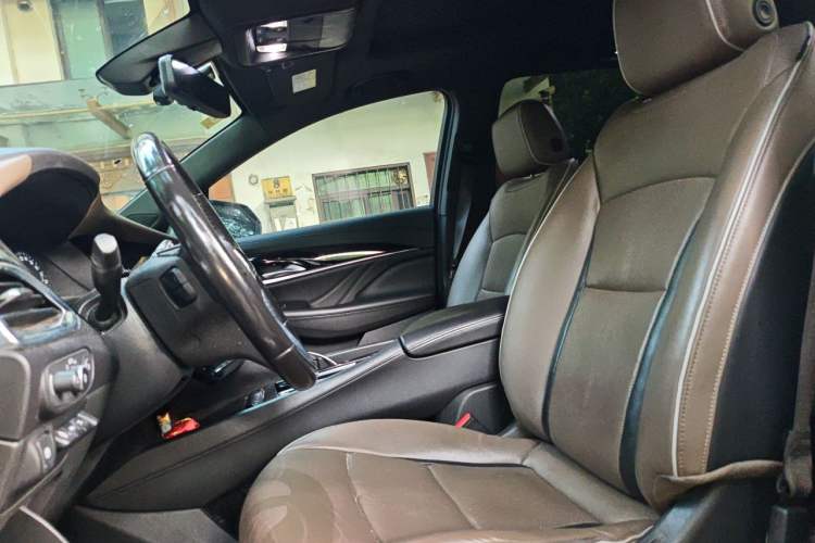 Used Buick Enclave 2020 28T Four-Wheel Drive Luxury Flagship Edition Left Front Seat