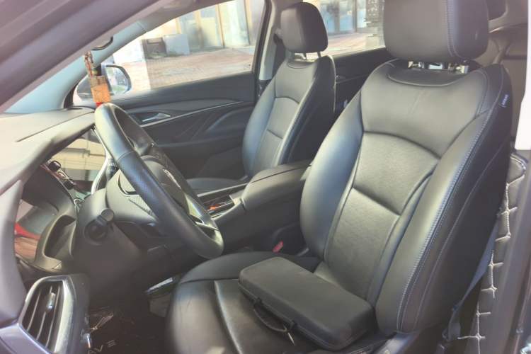 Used Buick Enclave 2020 28T Two-Wheel Drive Prestige Version Left Front Seat