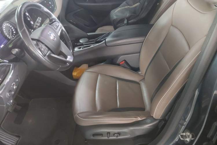 Used Buick Enclave 2020 28T Four-Wheel Drive Flagship Version Left Front Seat