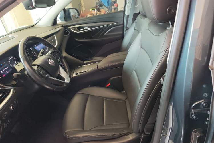 Used Buick Enclave 2020 28T Two-Wheel Drive Prestige Version Left Front Seat