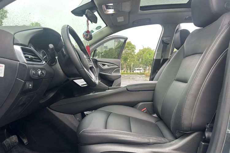 Used Buick Enclave 2020 28T Two-Wheel Drive Luxury Version Left Front Seat