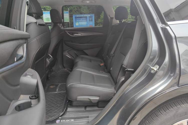 Used Buick Enclave 2020 28T Two-Wheel Drive Prestige Version Left Rear Seat