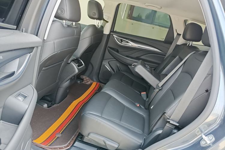 Used Buick Enclave 2020 28T Two-Wheel Drive Zhanqi Version Left Rear Seat