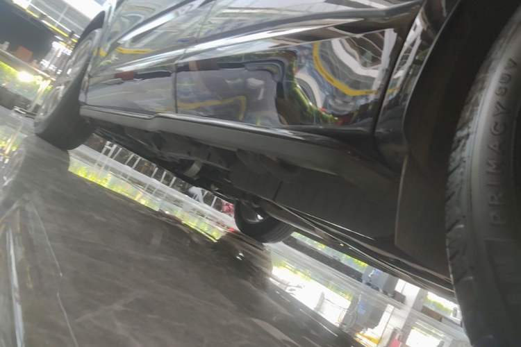 Used Buick Enclave 2020 28T Four-Wheel Drive Flagship Version Left Side Sill