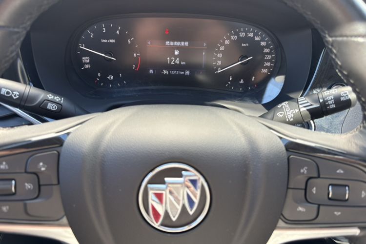 Used Buick Enclave 2020 28T Four-Wheel Drive Prestige Version Odometer Close Up