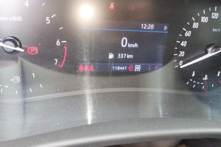 Used Buick Enclave 2020 28T Four-Wheel Drive Prestige Version Odometer Close Up