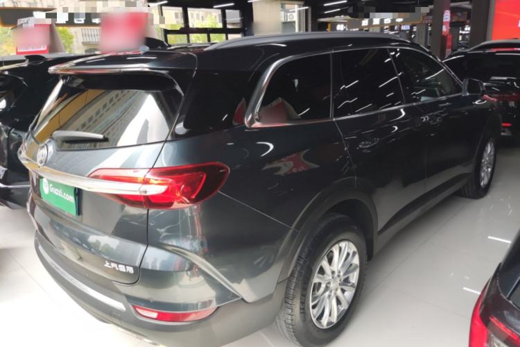 Used Buick Enclave 2020 28T Two-Wheel Drive Luxury Version Rear Right 45 Deg