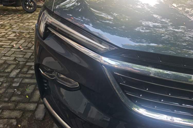 Used Buick Enclave 2020 28T Four-Wheel Drive Luxury Flagship Edition Right Front Headlight
