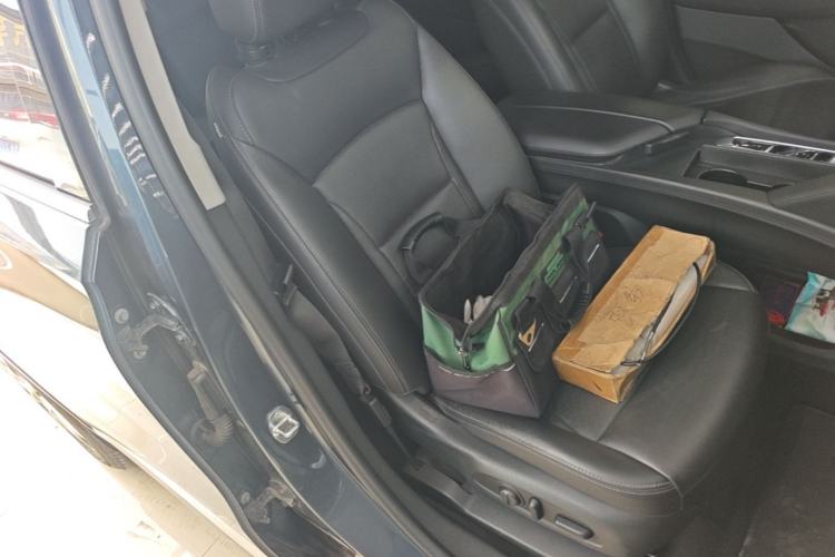 Used Buick Enclave 2020 28T Four-Wheel Drive Prestige Version Right Front Seat