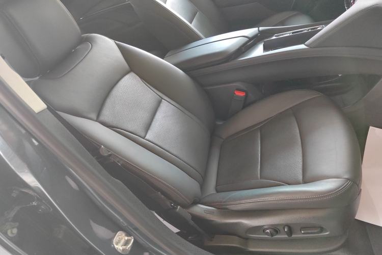 Used Buick Enclave 2020 28T Four-Wheel Drive Prestige Version Right Front Seat