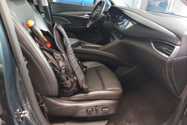 Used Buick Enclave 2020 28T Four-Wheel Drive Prestige Version Right Front Seat