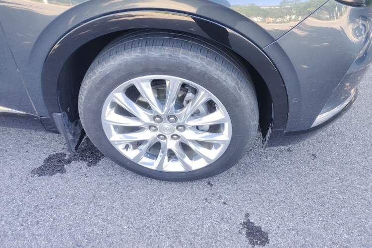 Used Buick Enclave 2020 28T Four-Wheel Drive Luxury Flagship Edition Right Front Wheel Hub