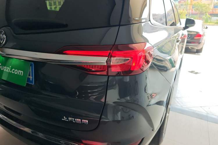 Used Buick Enclave 2020 28T Two-Wheel Drive Prestige Version Right Rear Taillight