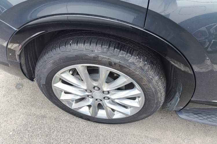 Used Buick Enclave 2020 28T Four-Wheel Drive Luxury Flagship Edition Right Rear Wheel Hub