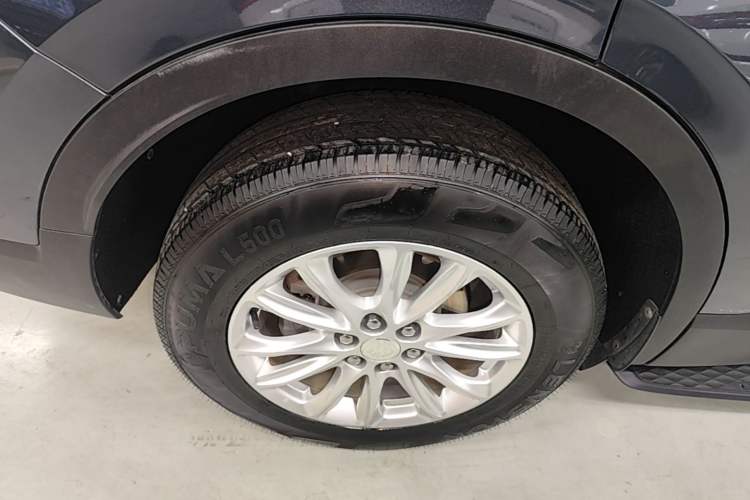 Used Buick Enclave 2020 28T Two-Wheel Drive Luxury Version Right Rear Wheel Hub
