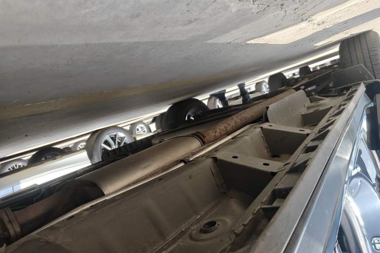 Used Buick Enclave 2020 28T Two-Wheel Drive Prestige Version Right Side Sill