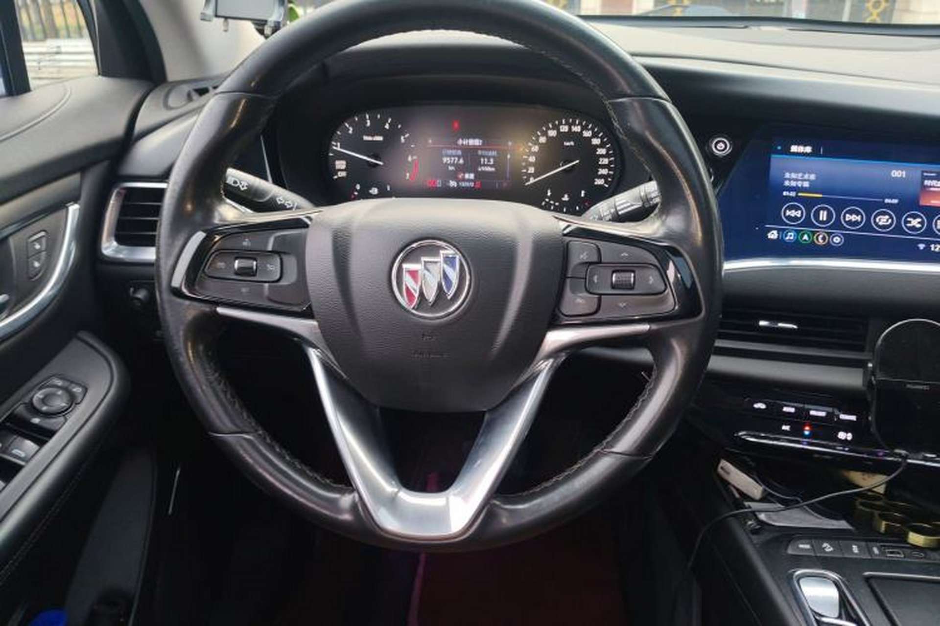 Used Buick Enclave 2020 28T Two-Wheel Drive Zhanqi Version Steering Wheel