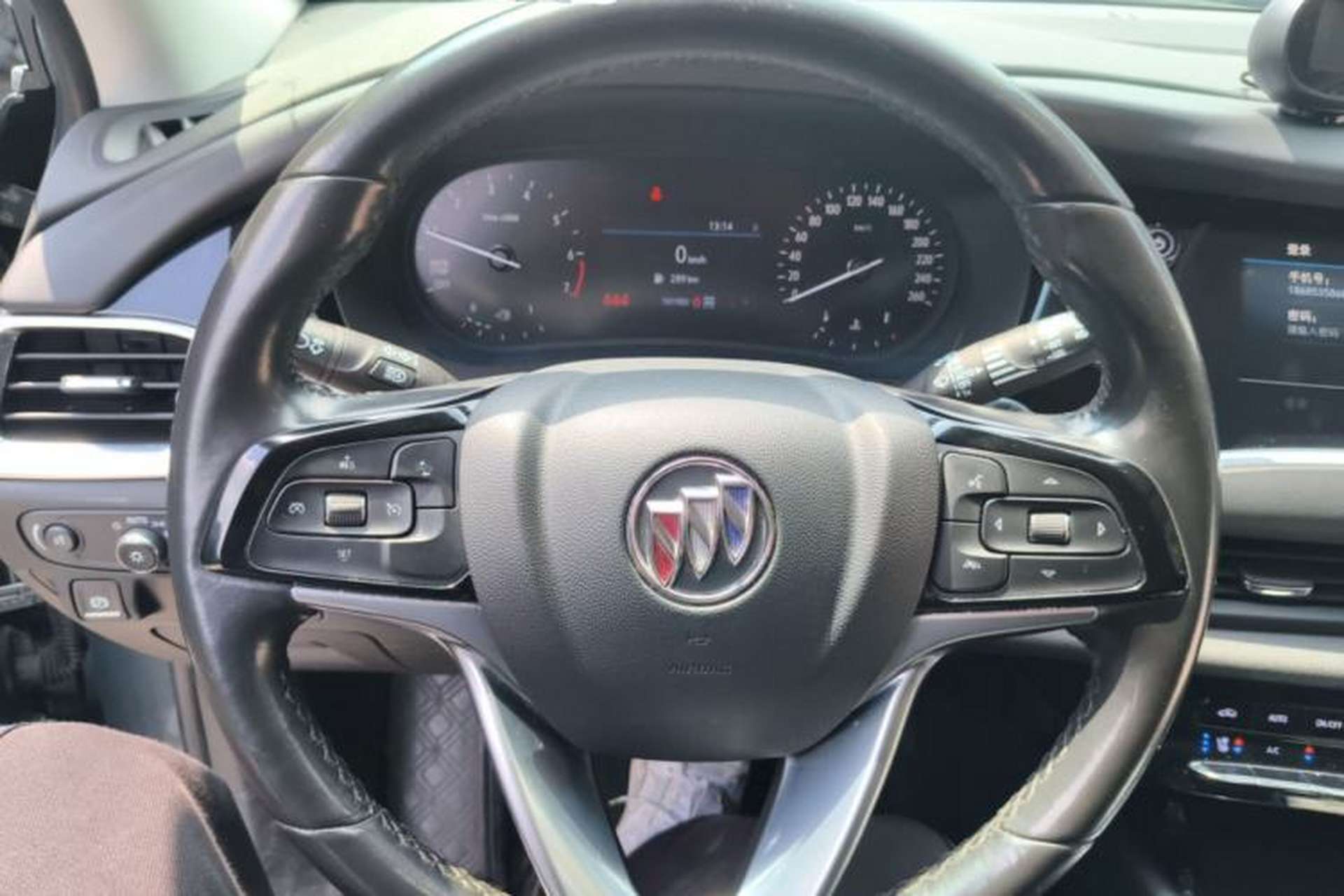 Used Buick Enclave 2020 28T Four-Wheel Drive Prestige Version Steering Wheel
