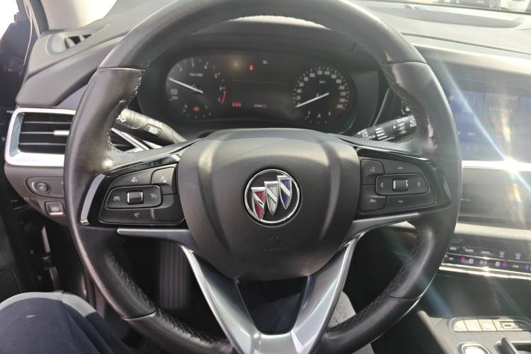 Used Buick Enclave 2020 28T Two-Wheel Drive Prestige Version Steering Wheel