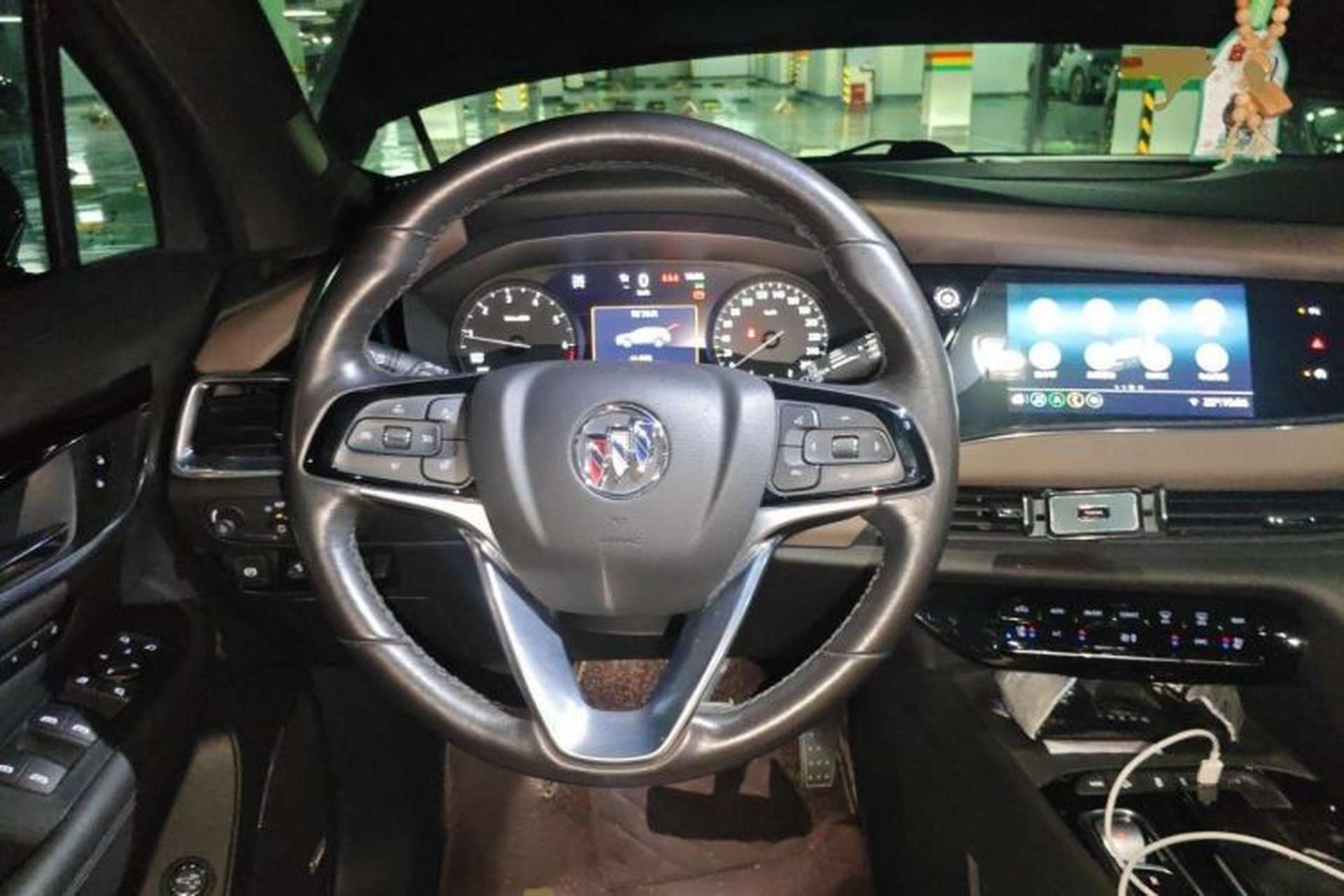 Used Buick Enclave 2020 28T Four-Wheel Drive Luxury Flagship Edition Steering Wheel